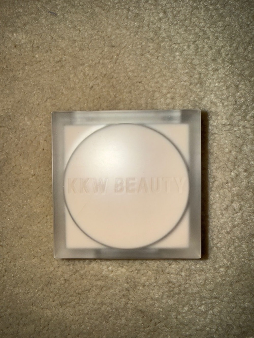 KKW Beauty Pressed Finishing Powder - Cream Translucent Compact